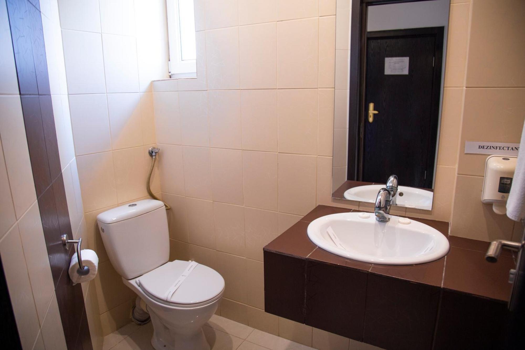 Hotel Ambasador Mamaia Extérieur photo