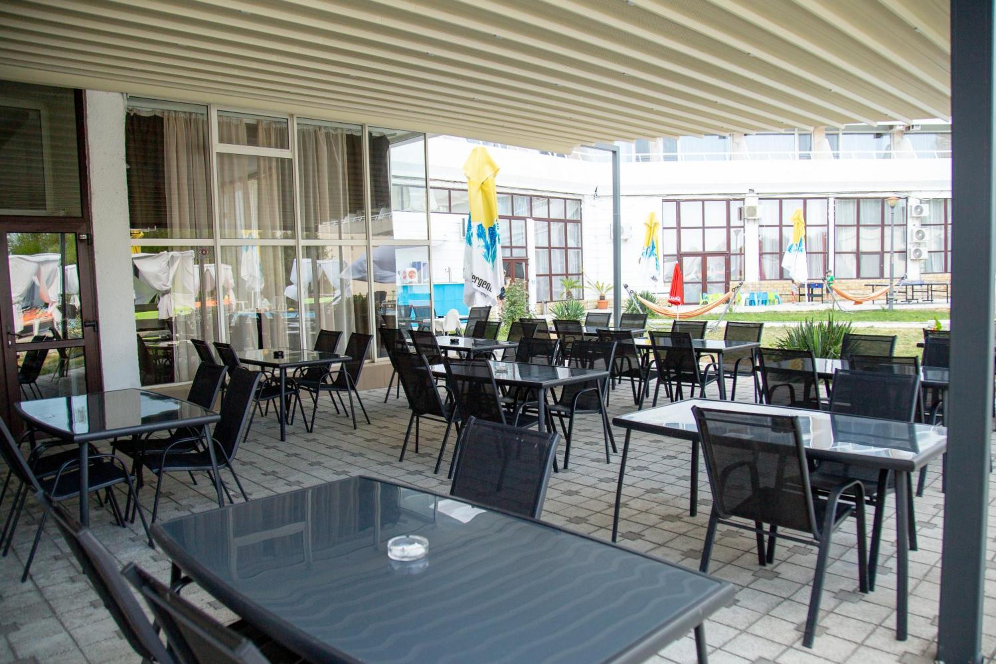 Hotel Ambasador Mamaia Extérieur photo
