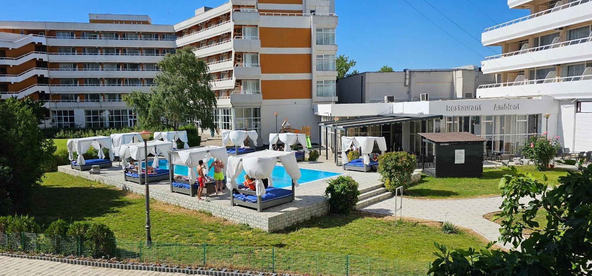 Hotel Ambasador Mamaia Extérieur photo